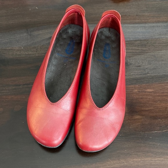 Wolky Shoes - Wolky Red Leather Shoes - sz 37